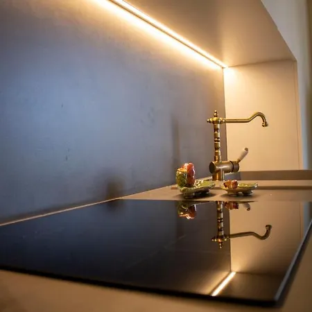 Salgari Uno مارينا دي راغوزا