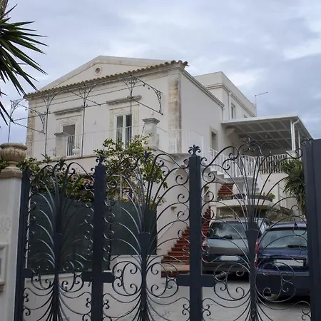 Salgari Uno Casa de Férias Marina di Ragusa